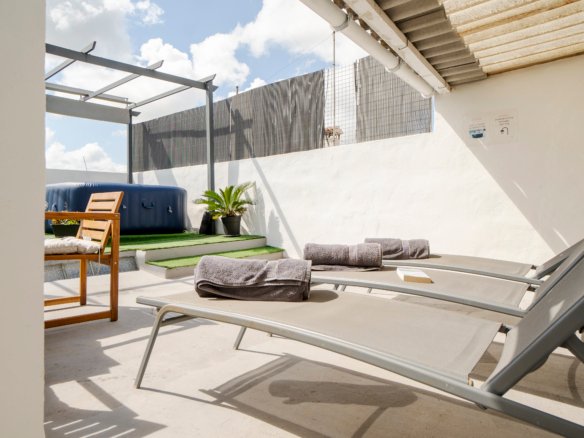 Casa de pueblo con licencia ETV y 5 dormitorios en Maria de la Salut