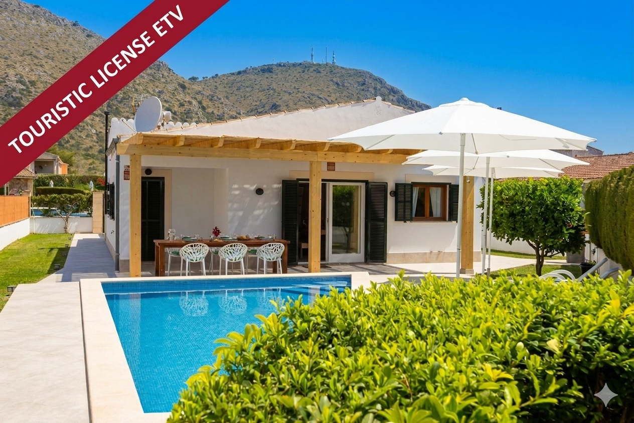 Casa con licencia vacacional cerca de la playa en Alcudia, Mallorca