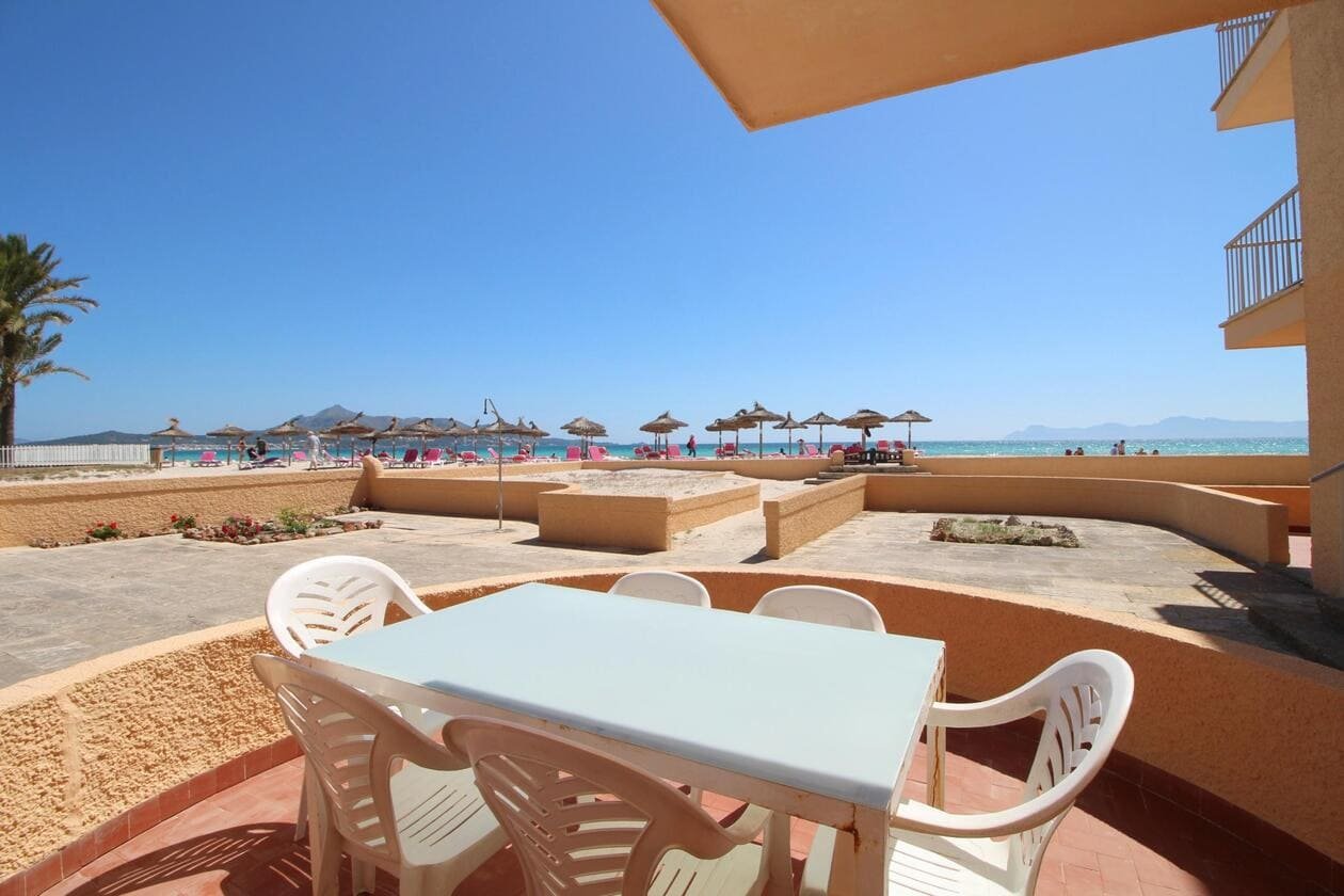 First sea line apartment on the beach of Port Alcudia