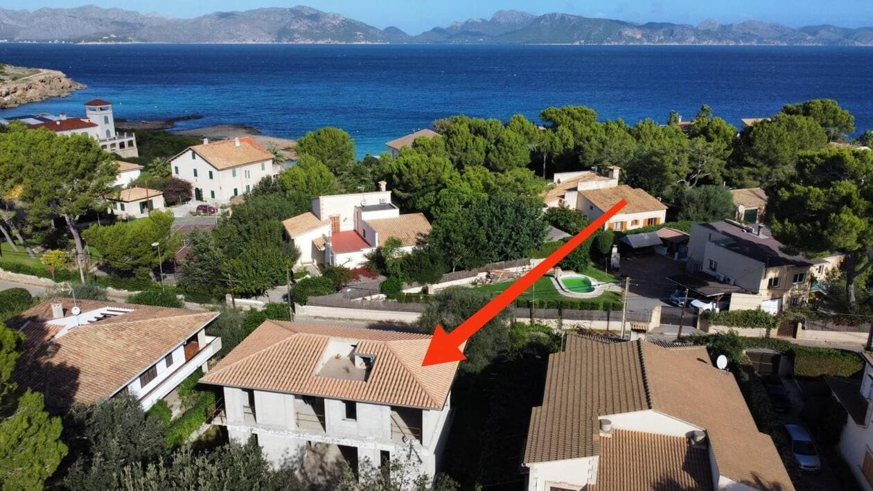 Casa para acabar en la segunda línea de Manresa, Alcudia